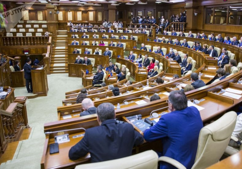 Проект закона о некоммерческих организациях одобрен в окончательном чтении Парламента РМ