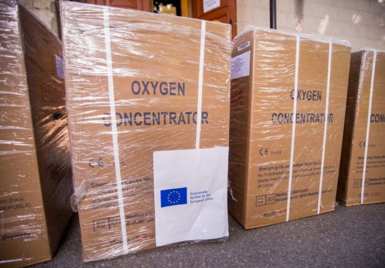 ЕС и ВОЗ передали Молдове 356 кислородных концентраторов для лечения COVID-19
